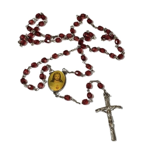 VTG Red Crystal Rosary Silver Tone Crucifix Sacred Heart Jesus Center Necklace - Picture 1 of 8